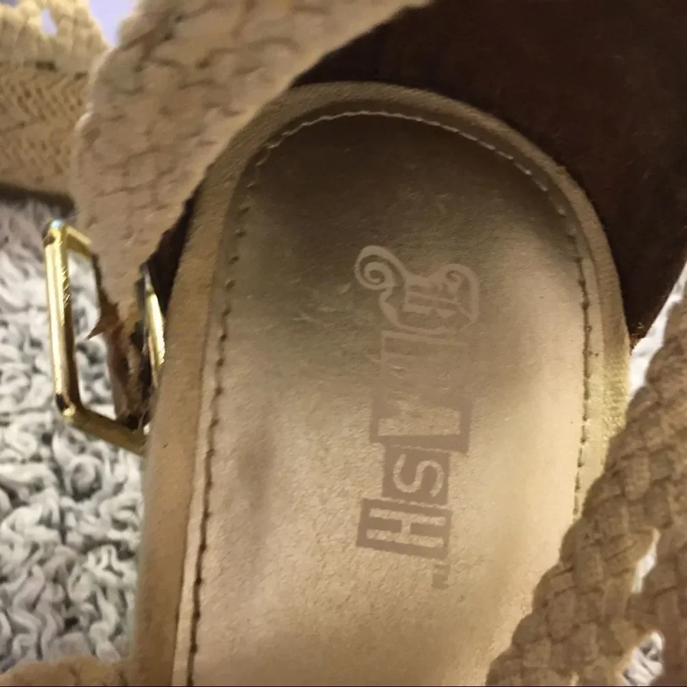Tropical Boho Wedge Sz 10